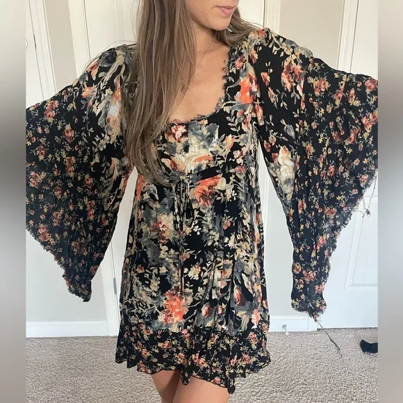 Free People | Dresses | Free People Floral Dress | Poshmark